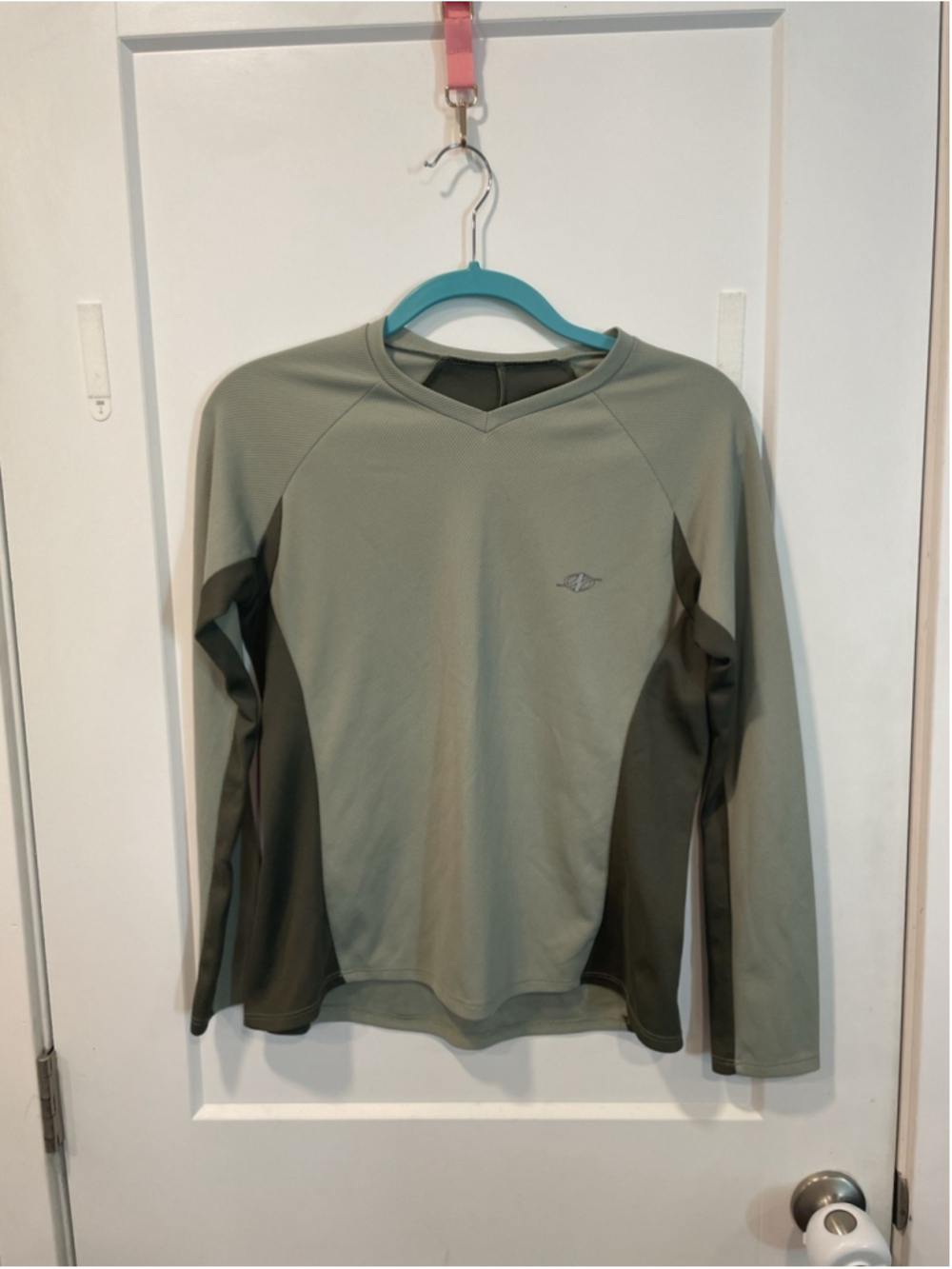 Nordic Track Long Sleeve Top Women's Green Workout Shirt Size Medium Gym Active